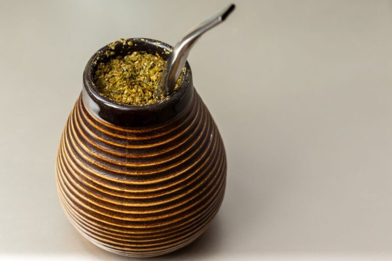 Jak zaparzyć Yerba Mate krok po kroku?